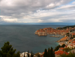 Staré město, přístav