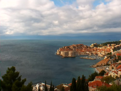 Staré město, přístav