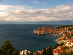 Staré město, přístav