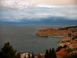 Staré město, přístav