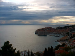 Staré město, přístav