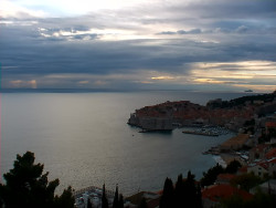 Staré město, přístav