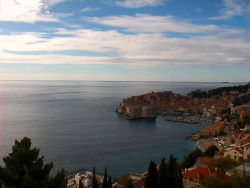 Staré město, přístav