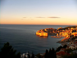 Staré město, přístav