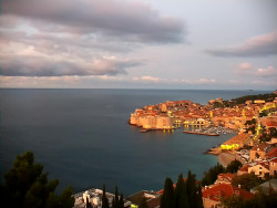 Staré město, přístav