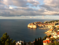 Staré město, přístav