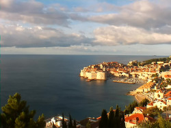 Staré město, přístav