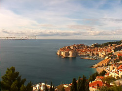 Staré město, přístav