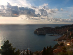 Staré město, přístav