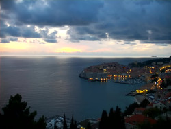 Staré město, přístav