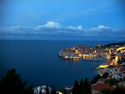 Staré město, přístav