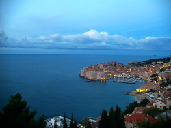 Staré město, přístav