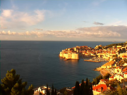 Staré město, přístav