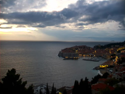 Staré město, přístav