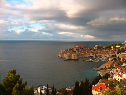 Staré město, přístav