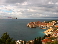 Staré město, přístav