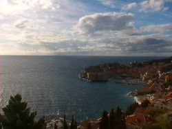 Staré město, přístav