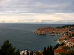 Staré město, přístav