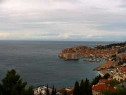 Staré město, přístav