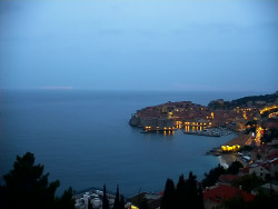 Staré město, přístav