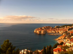 Staré město, přístav