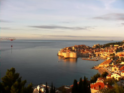 Staré město, přístav