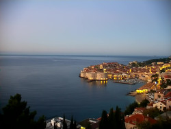 Staré město, přístav