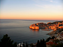 Staré město, přístav