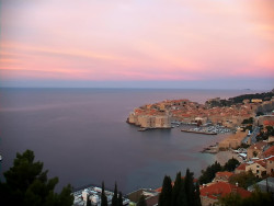 Staré město, přístav