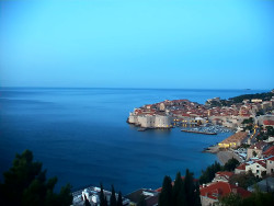 Staré město, přístav