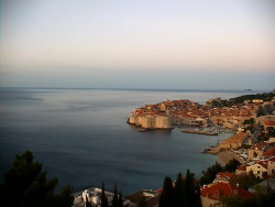 Staré město, přístav