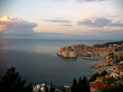 Staré město, přístav