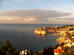 Staré město, přístav