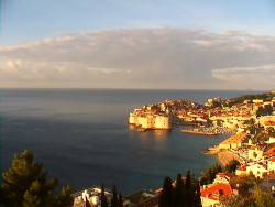 Staré město, přístav