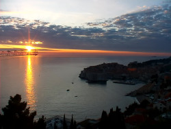 Staré město, přístav