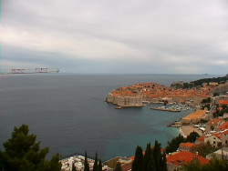 Staré město, přístav