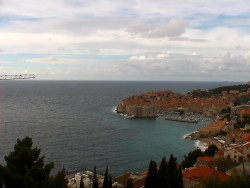 Staré město, přístav