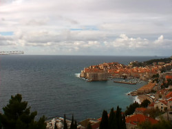 Staré město, přístav