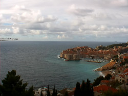 Staré město, přístav