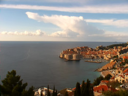 Staré město, přístav