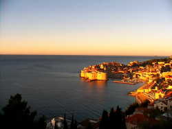 Staré město, přístav