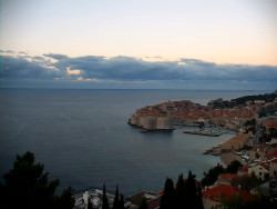 Staré město, přístav