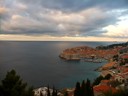 Staré město, přístav