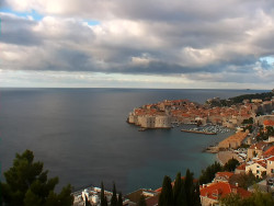 Staré město, přístav