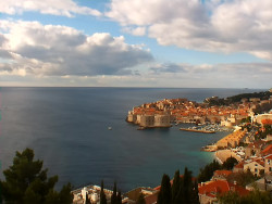 Staré město, přístav