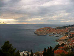 Staré město, přístav