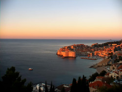 Staré město, přístav