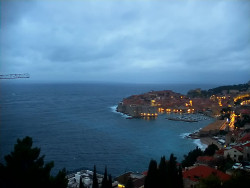 Staré město, přístav