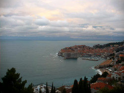 Staré město, přístav