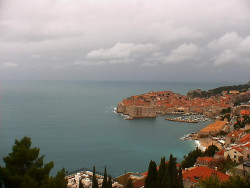 Staré město, přístav